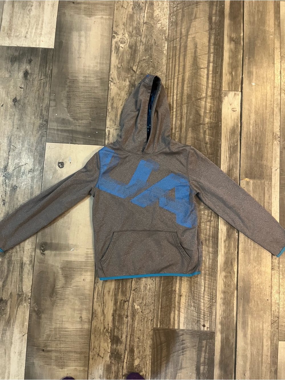 Under Armour Hoodie Youth Large Distressed EUC